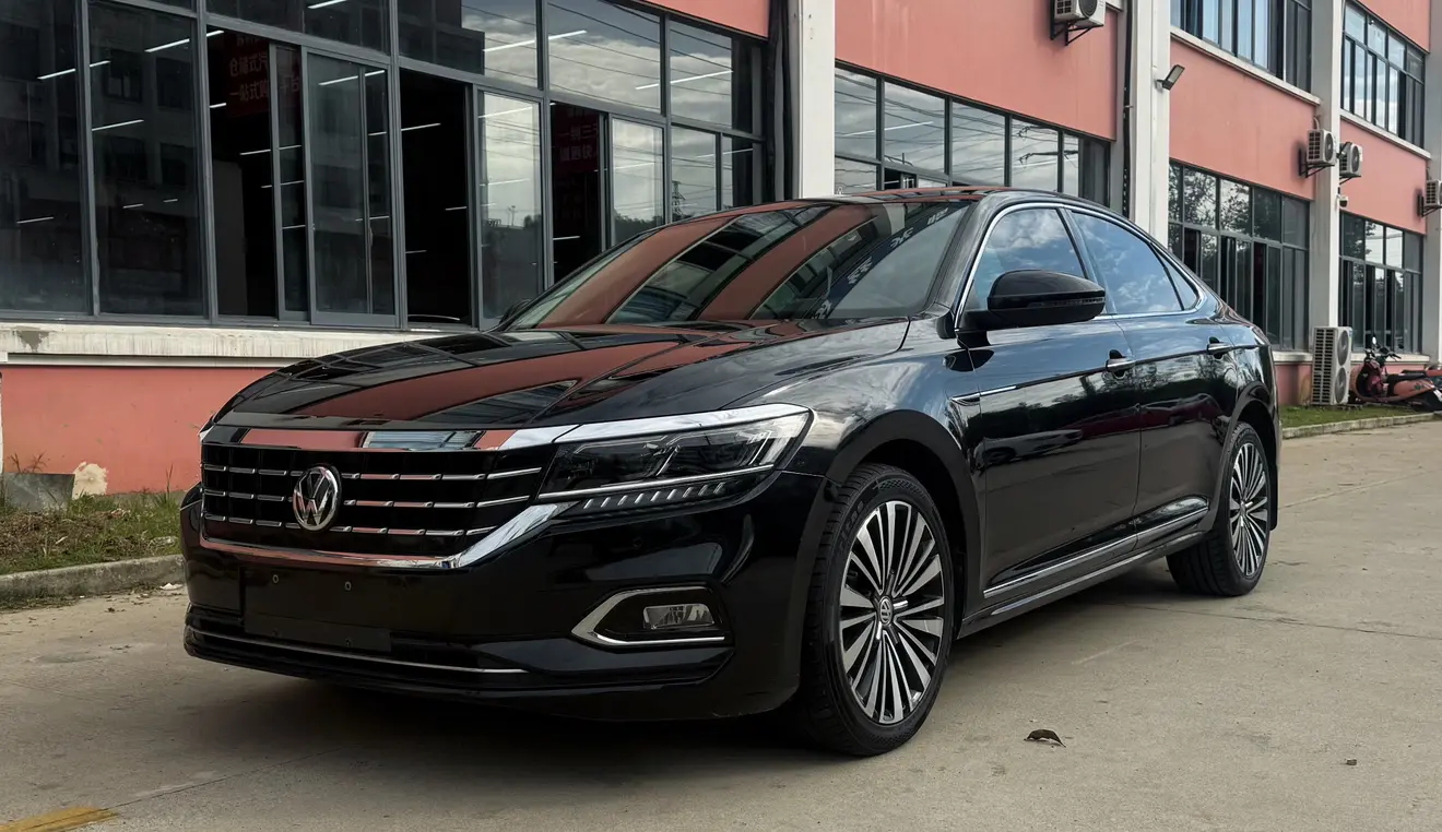 Volkswagen Passat  из Китая