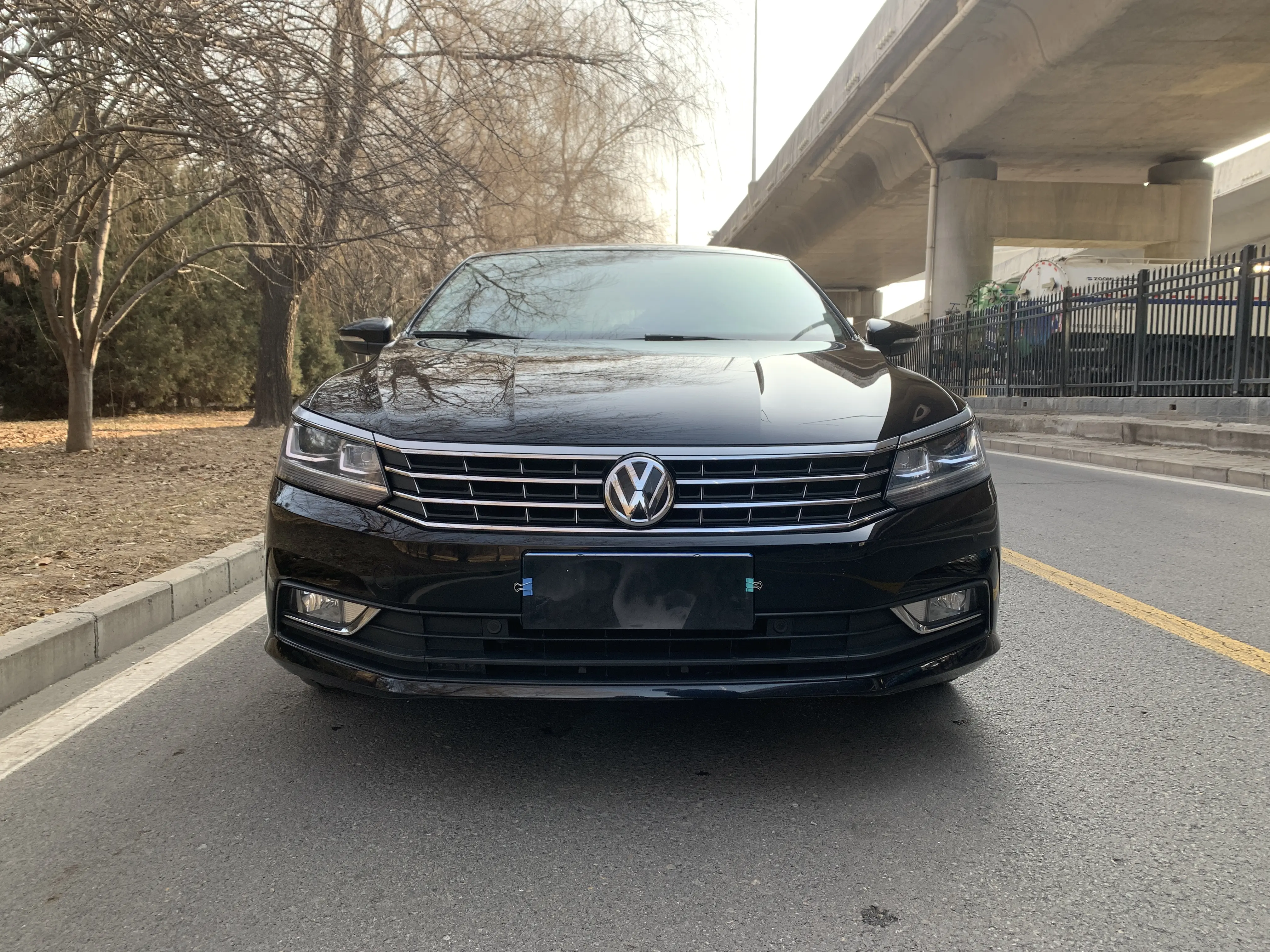 Volkswagen Passat  из Китая