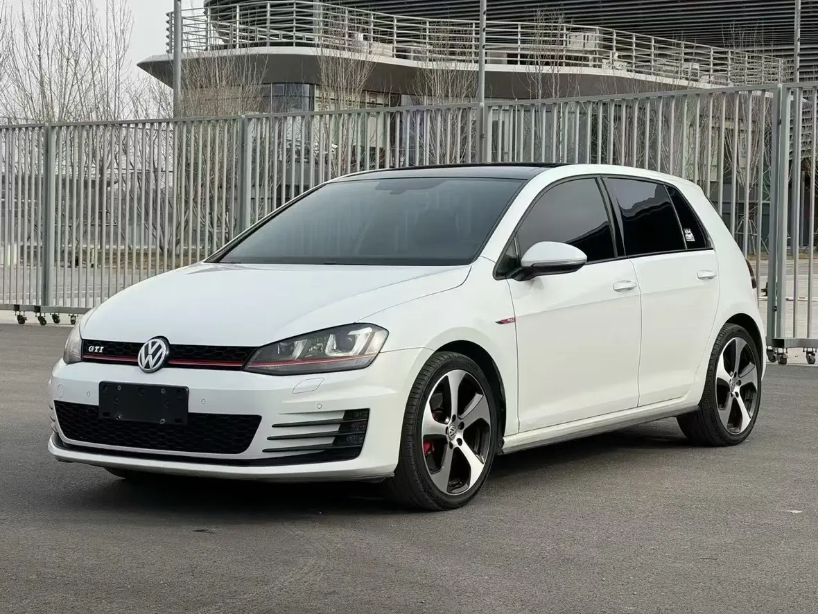 Volkswagen Golf GTI  из Китая