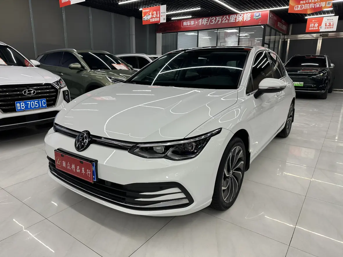 Volkswagen Golf  из Китая