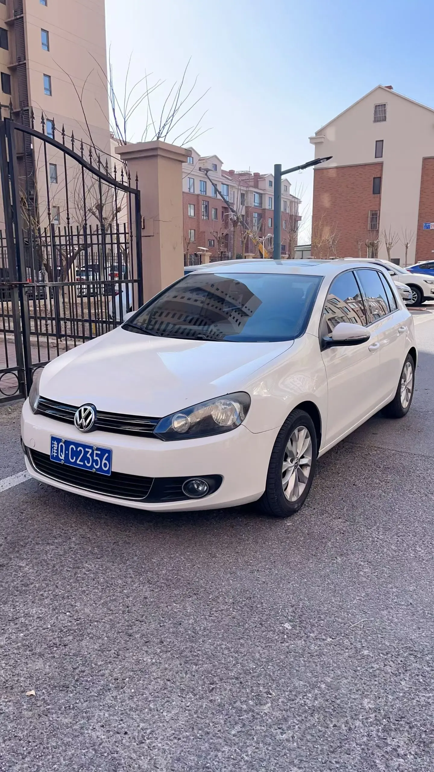 Volkswagen Golf  из Китая