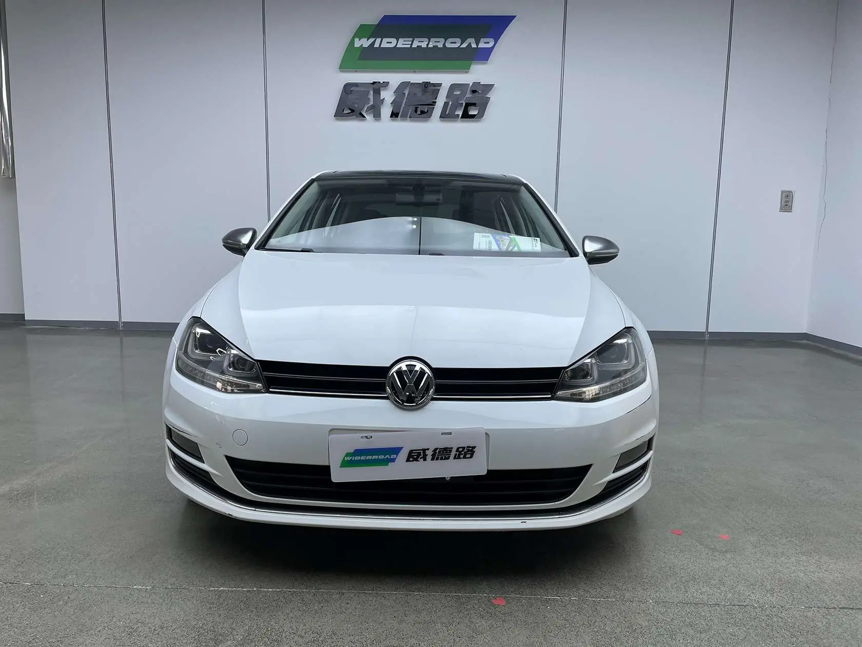 Volkswagen Golf  из Китая