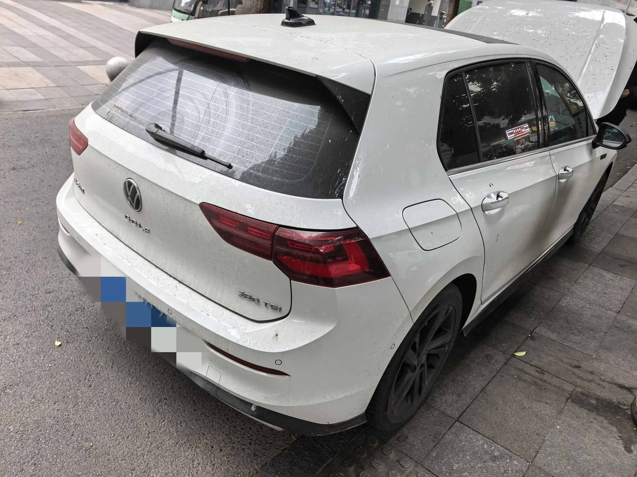 Volkswagen Golf  из Китая