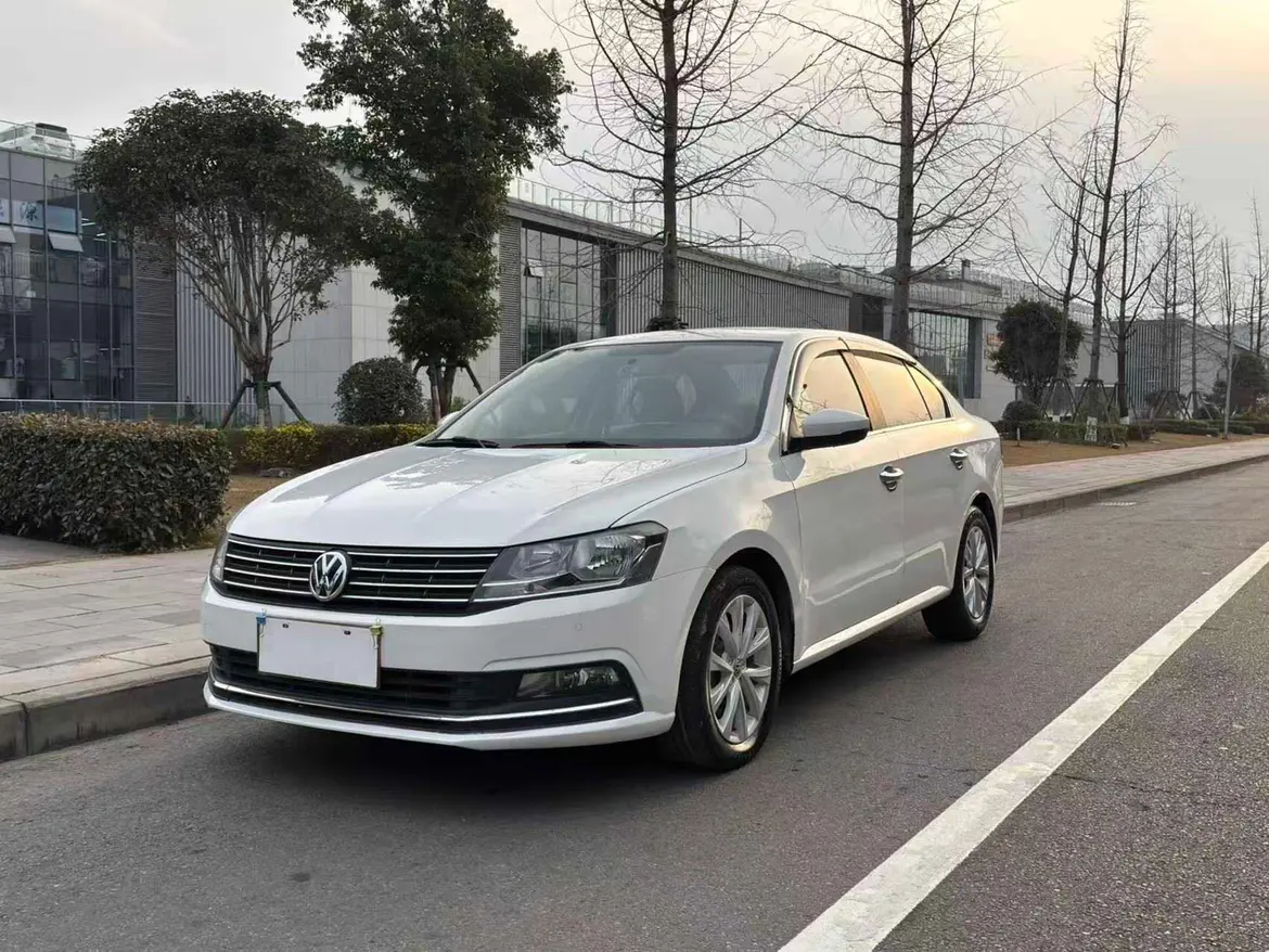 Volkswagen Lavida  из Китая