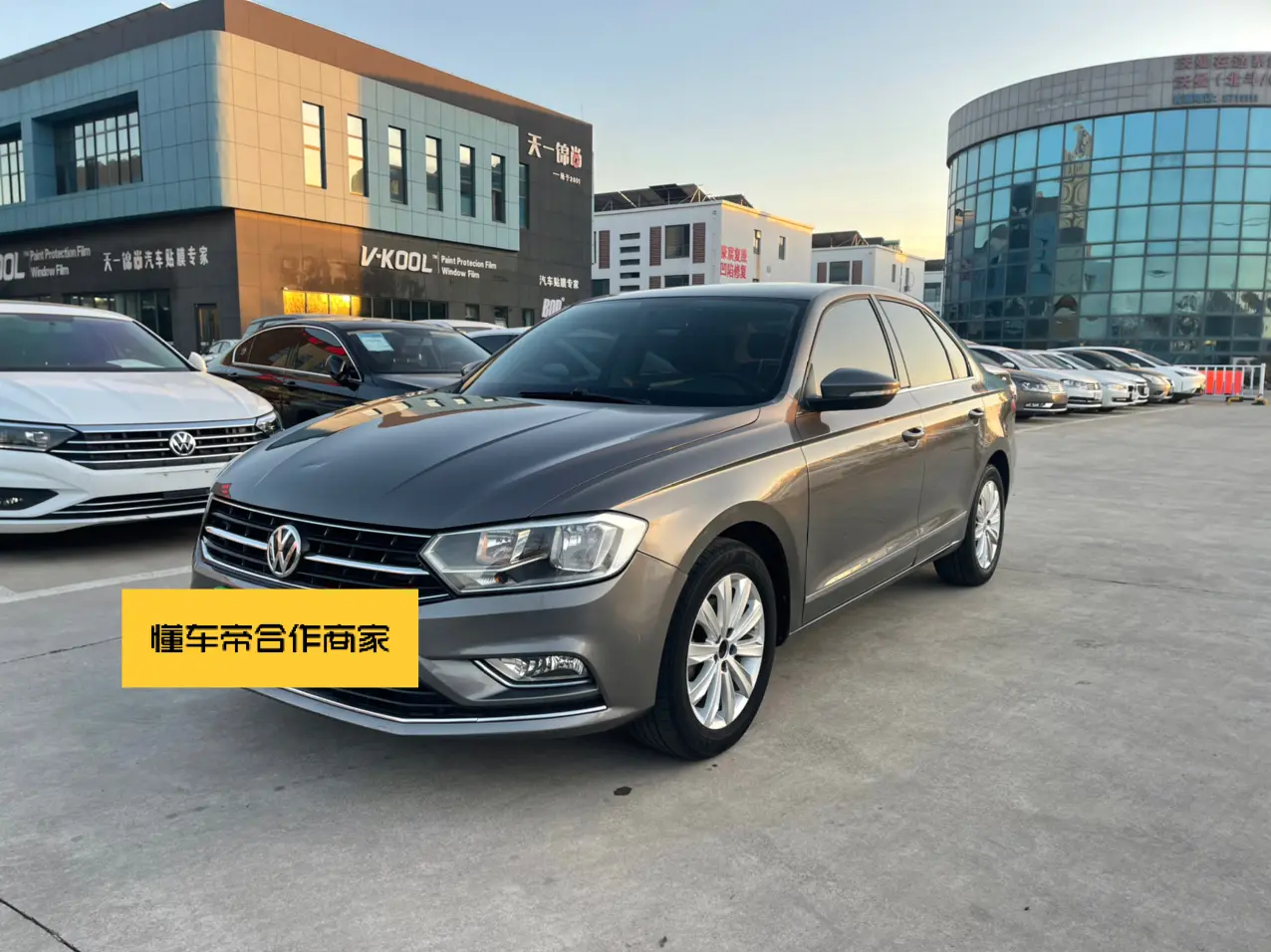 Volkswagen Bora  из Китая