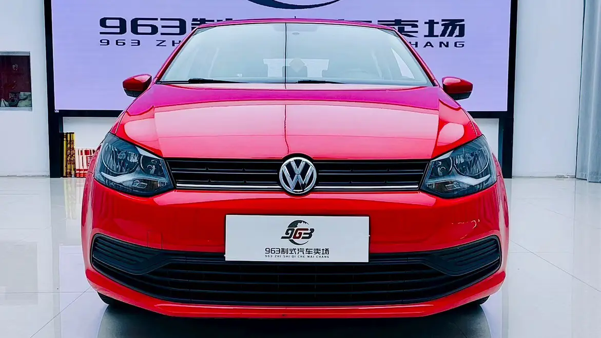 Volkswagen Polo  из Китая