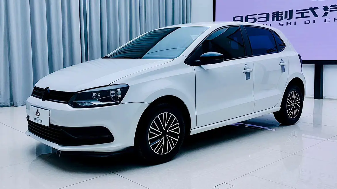 Volkswagen Polo  из Китая