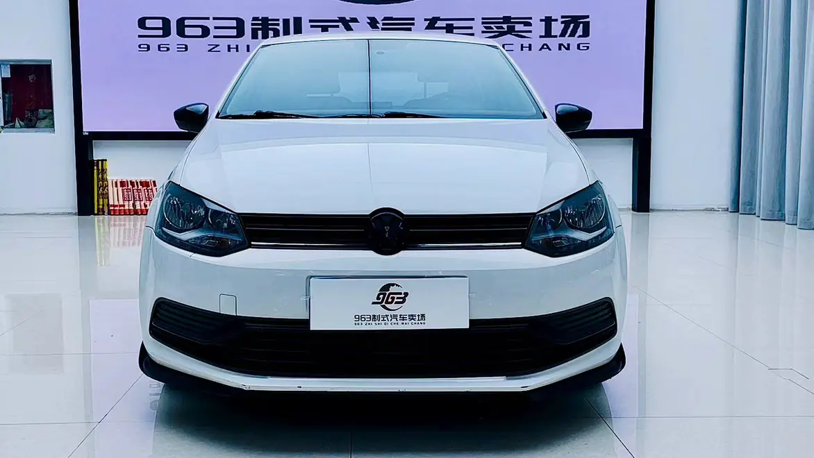 Volkswagen Polo  из Китая