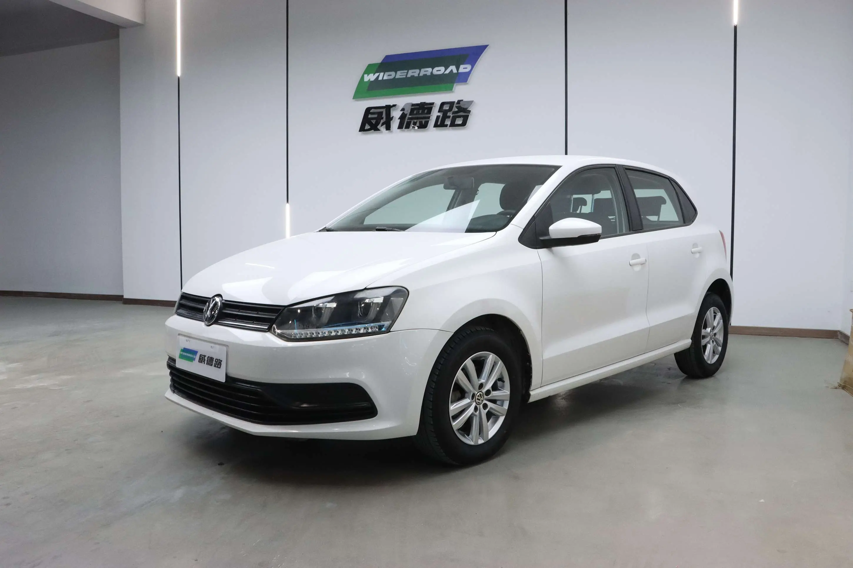 Volkswagen Polo  из Китая