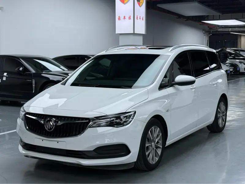 Buick GL6  из Китая