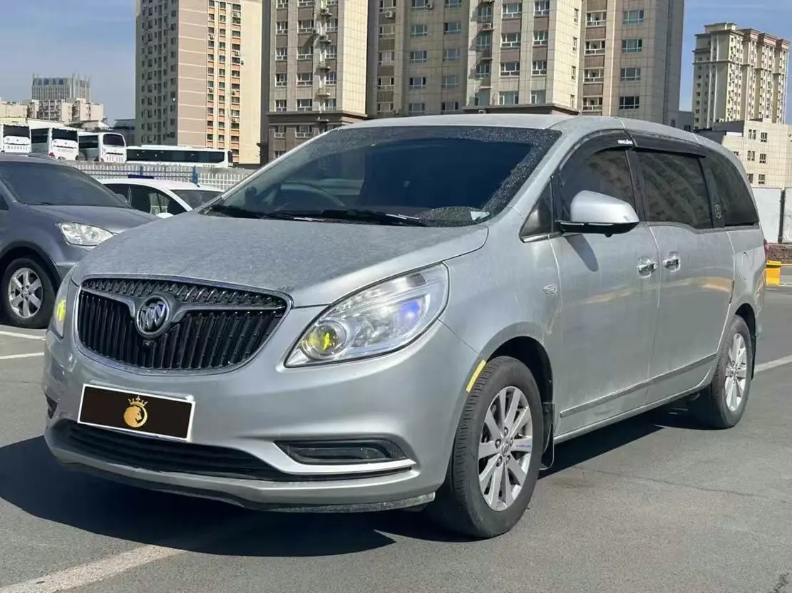 Buick GL8  из Китая