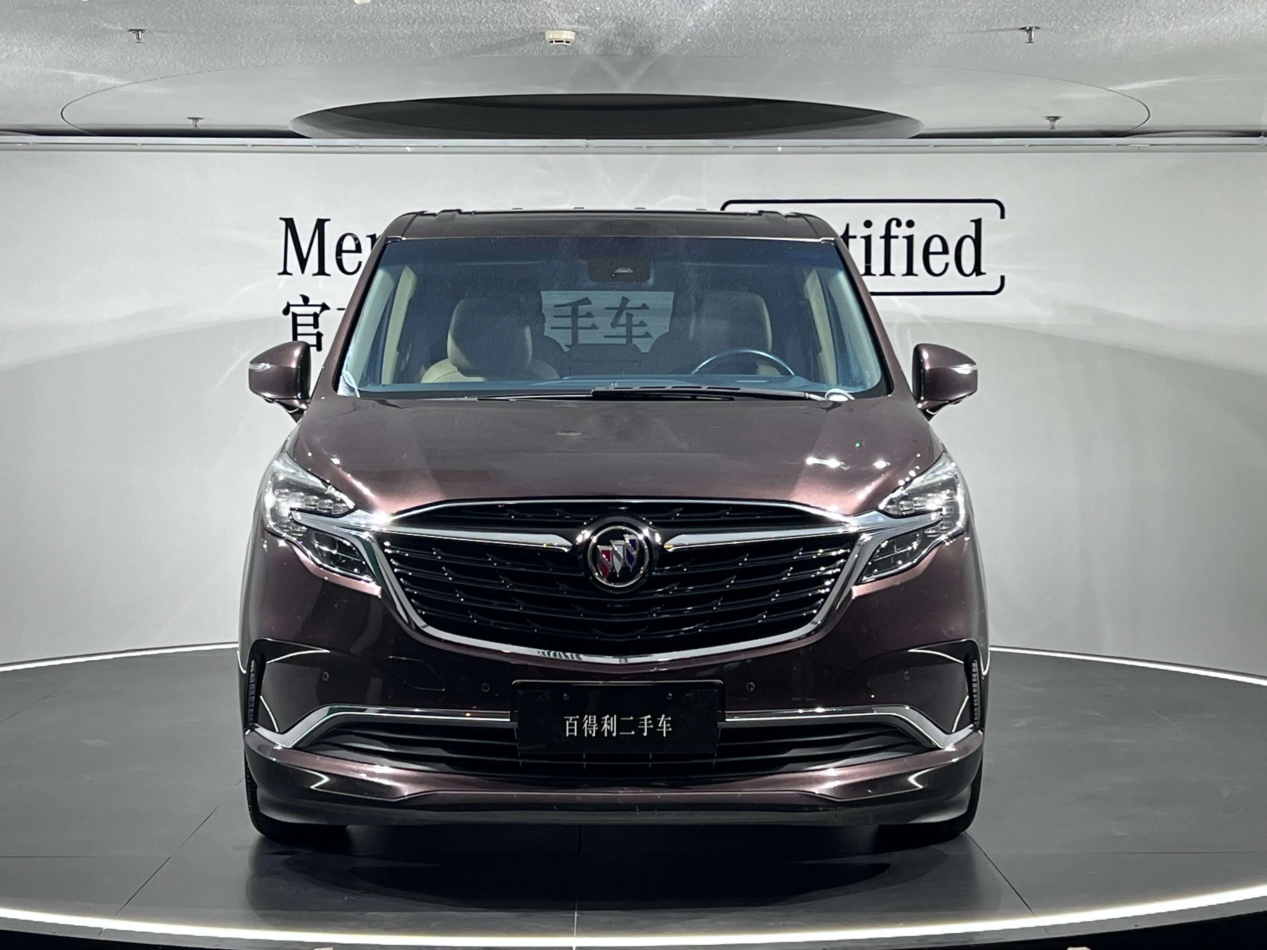 Buick GL8  из Китая