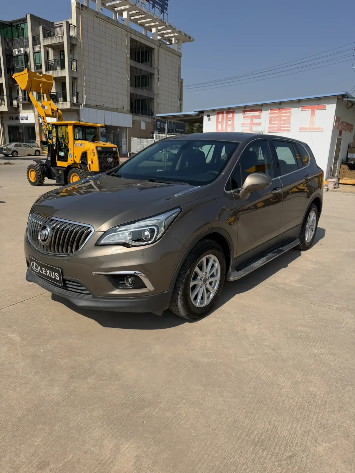 Buick Envision  из Китая