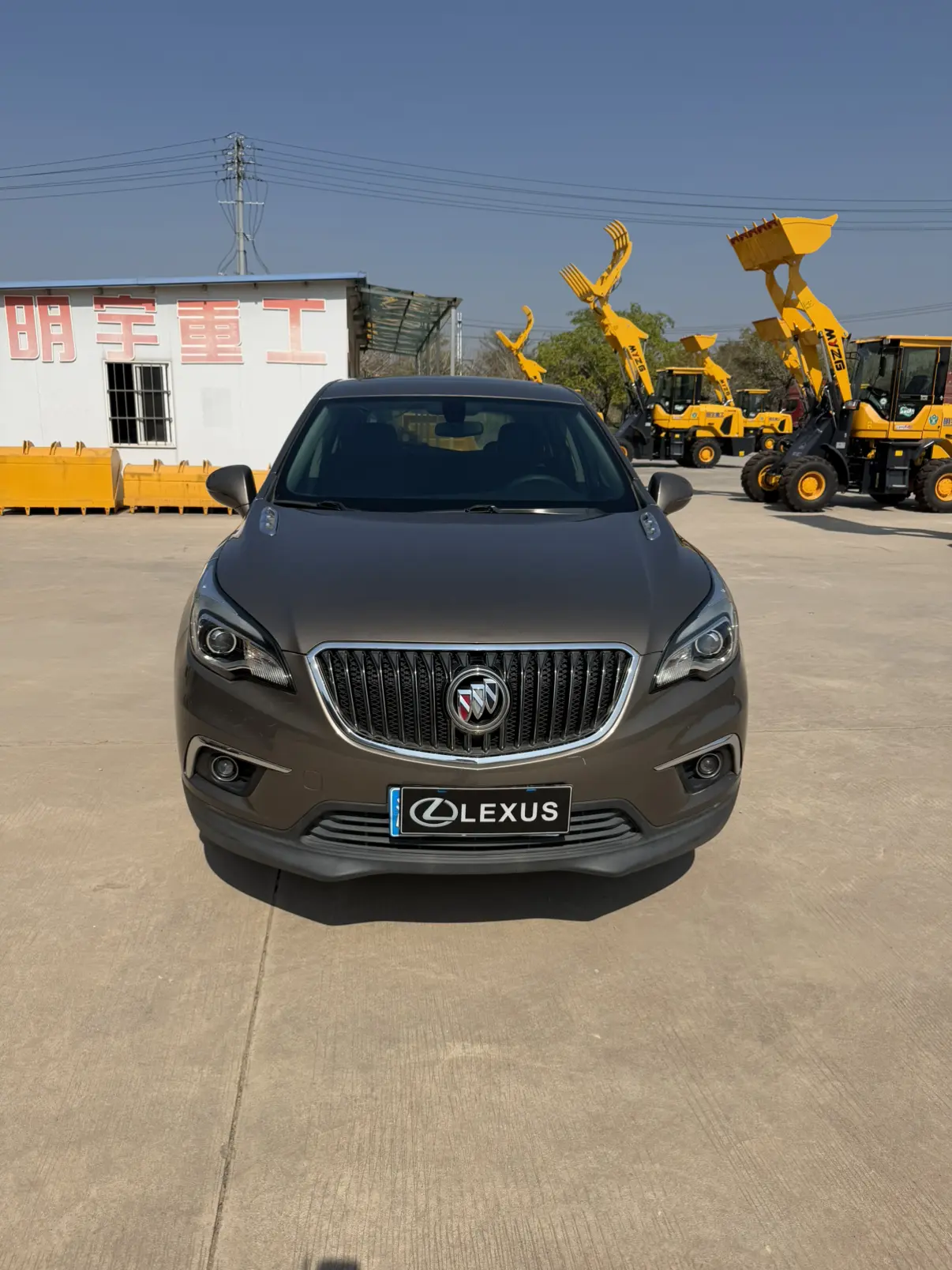 Buick Envision  из Китая