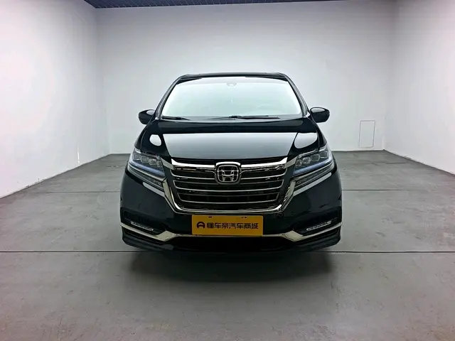 Honda Elysion (Alison)  из Китая