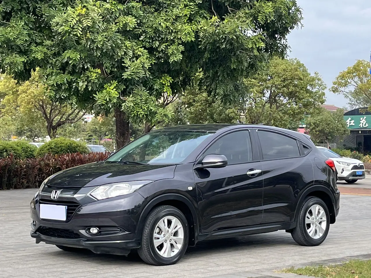 Honda Vezel (Binzhi)  из Китая
