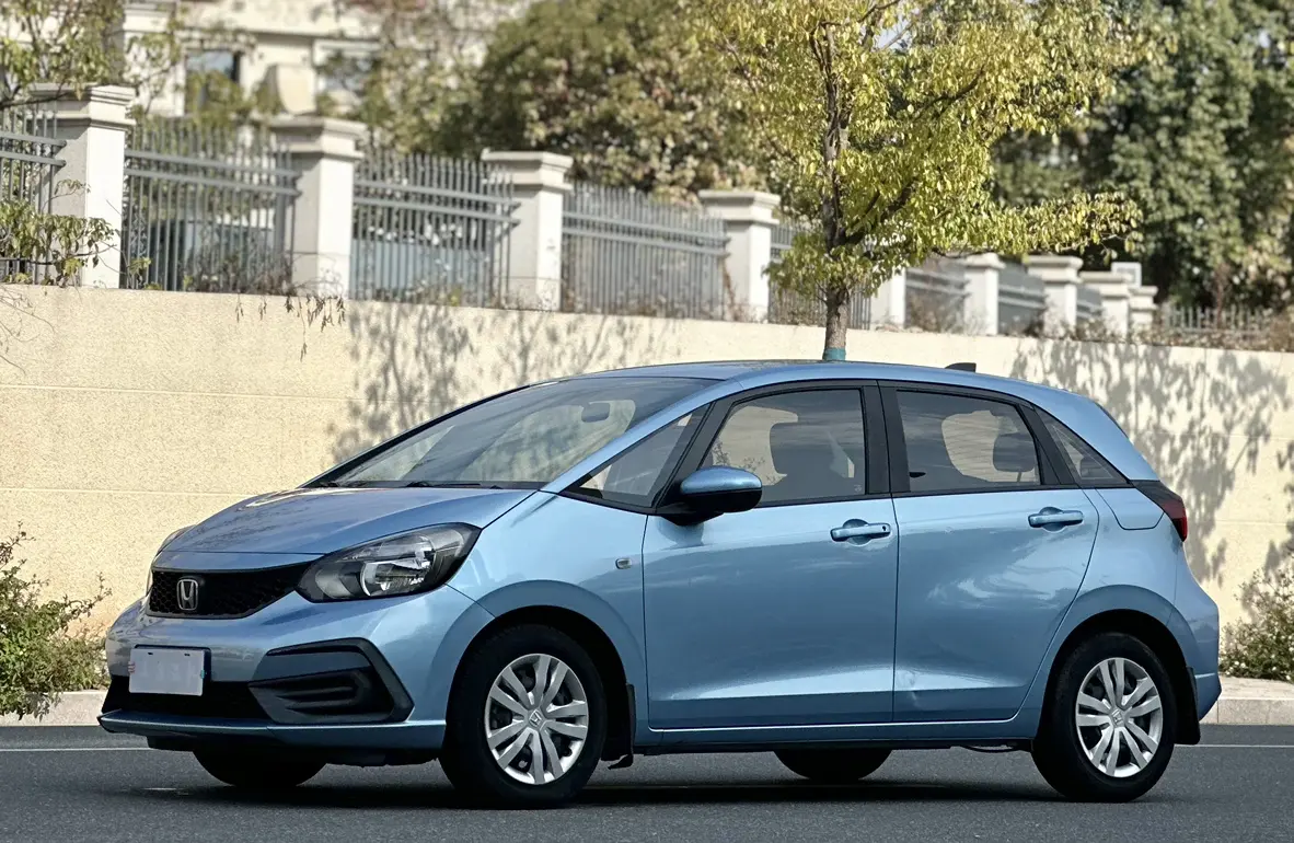 Honda Fit  из Китая