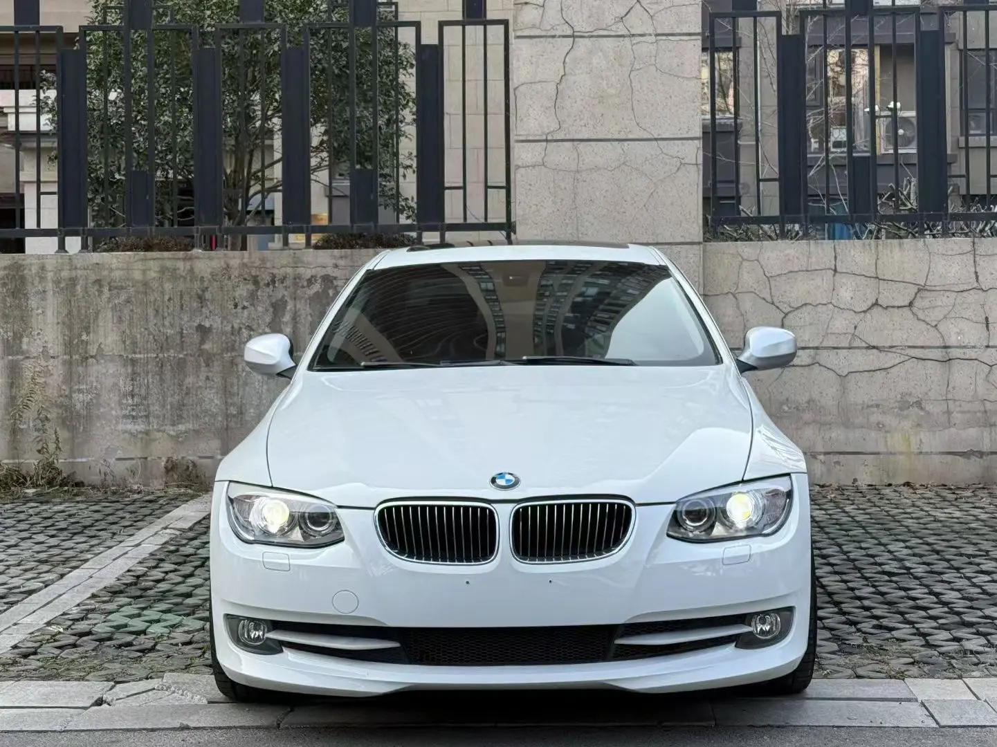 BMW 3 Series  из Китая
