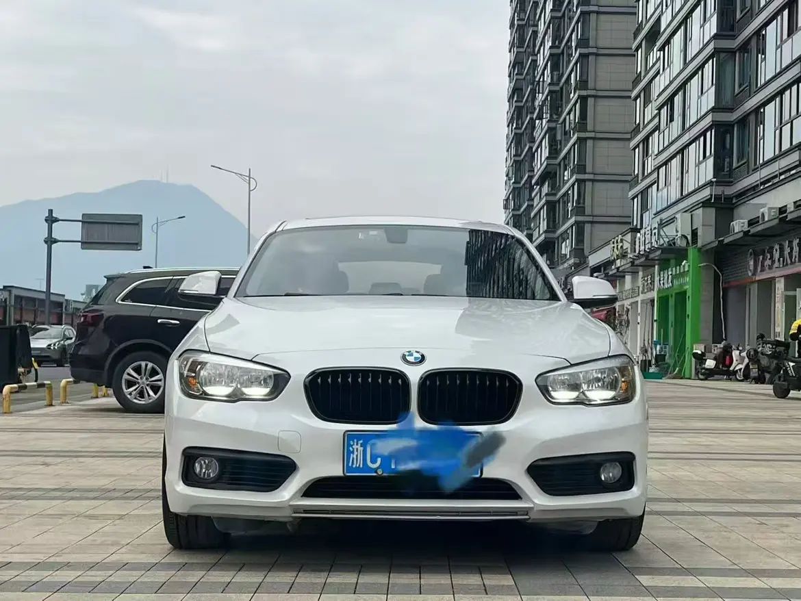 BMW 1 Series  из Китая