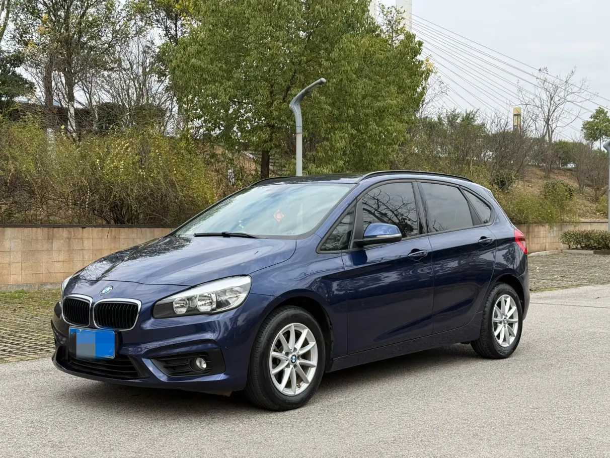 BMW 2 Series Active Tourer  из Китая