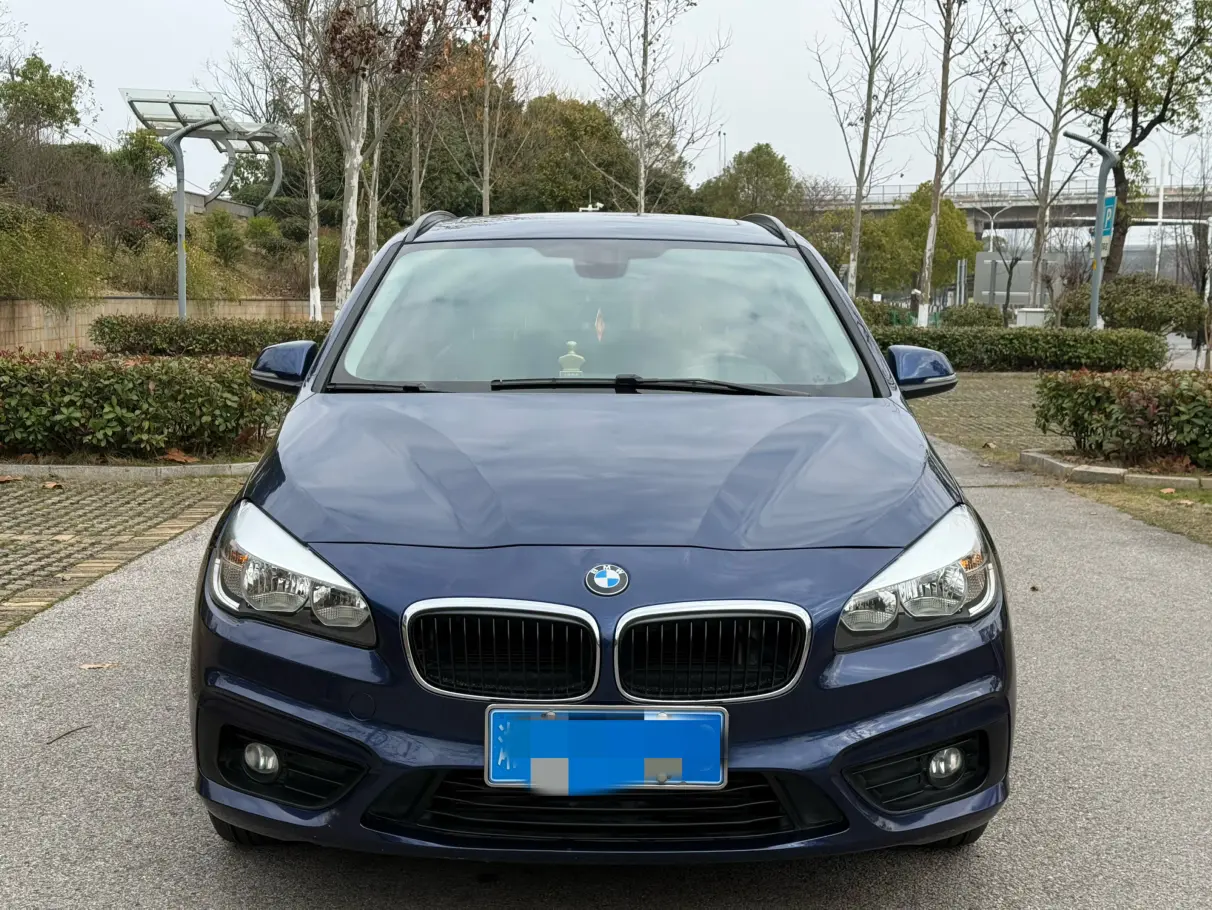 BMW 2 Series Active Tourer  из Китая