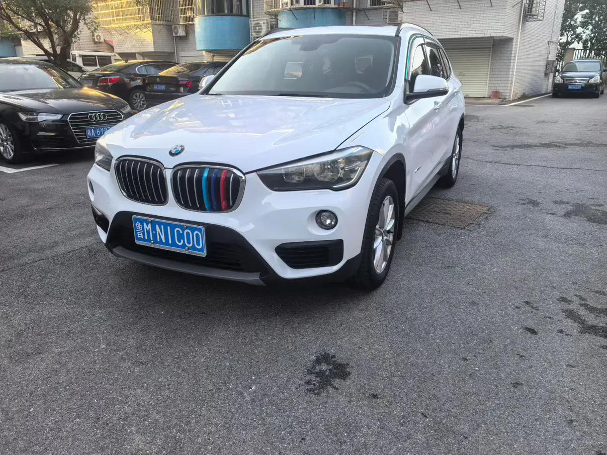 BMW X1  из Китая