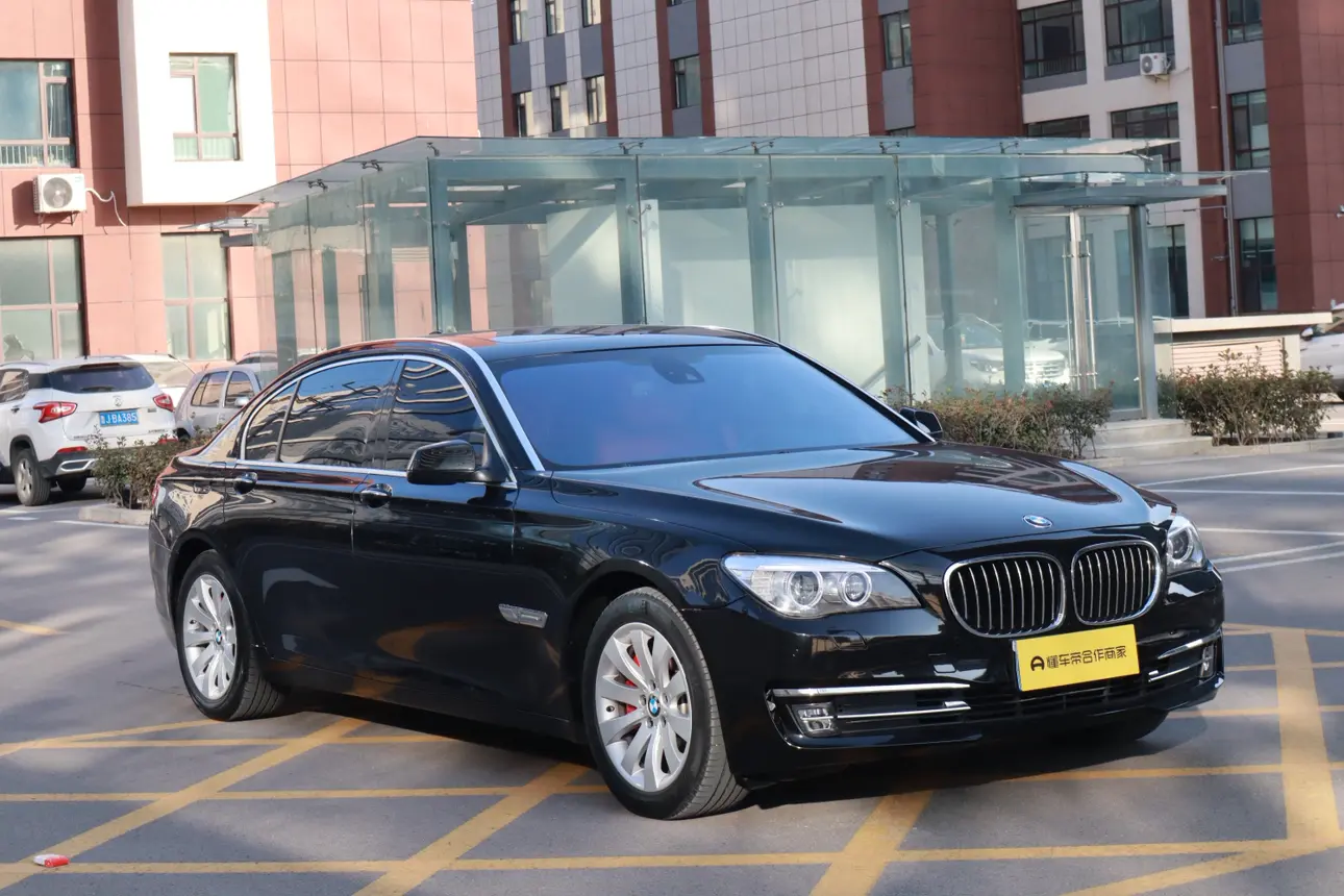BMW 7 Series  из Китая