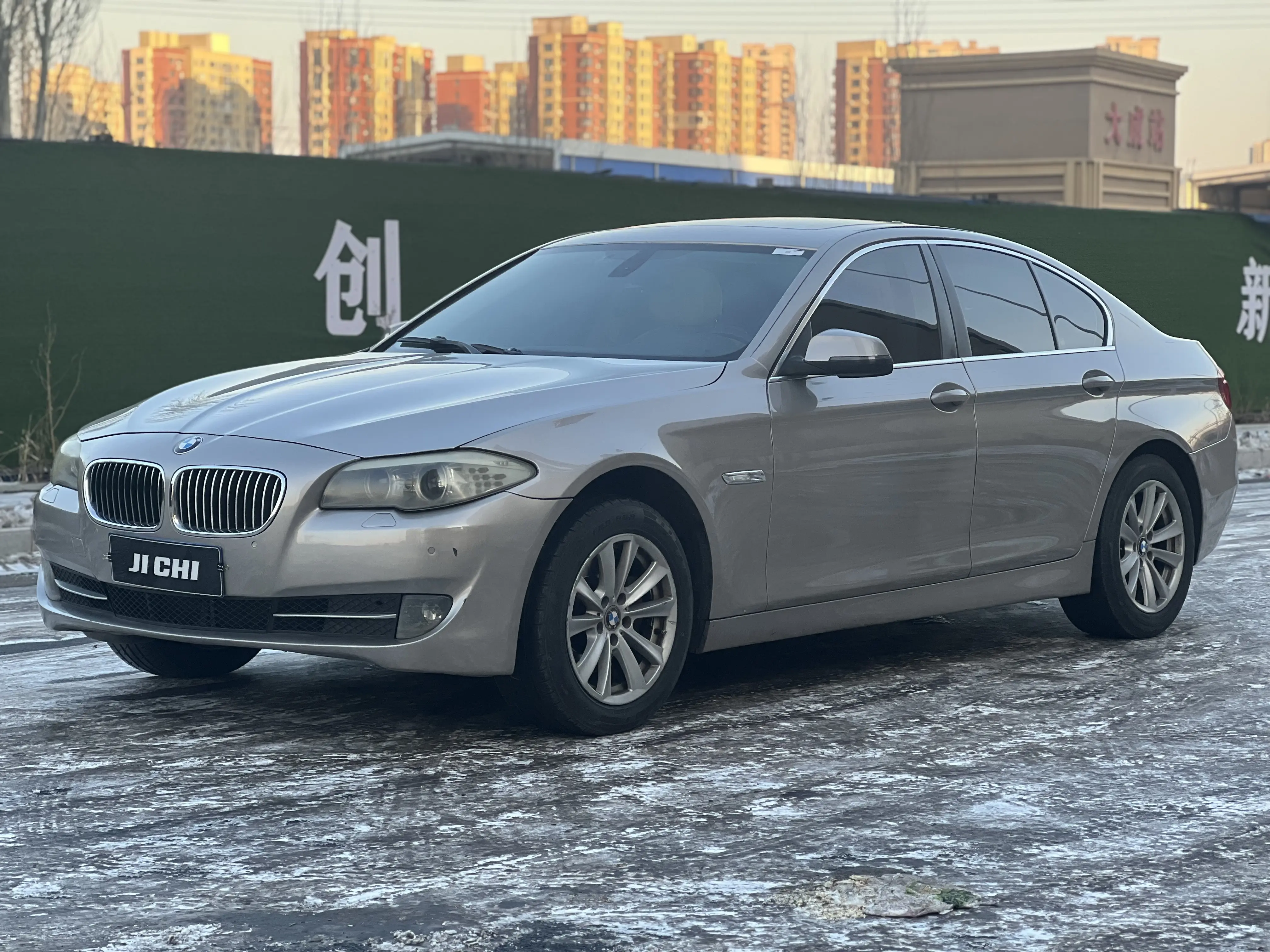 BMW 5 Series  из Китая