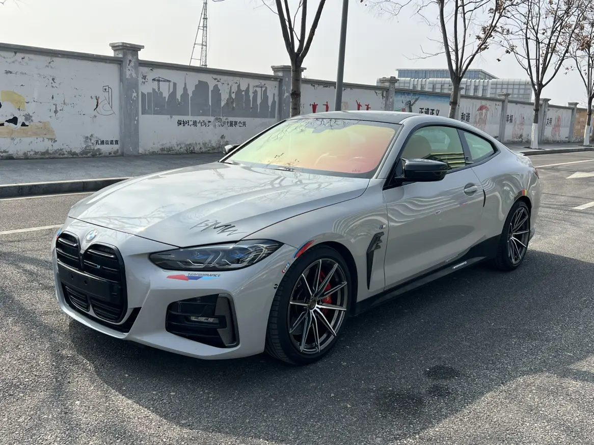 BMW 4 Series  из Китая