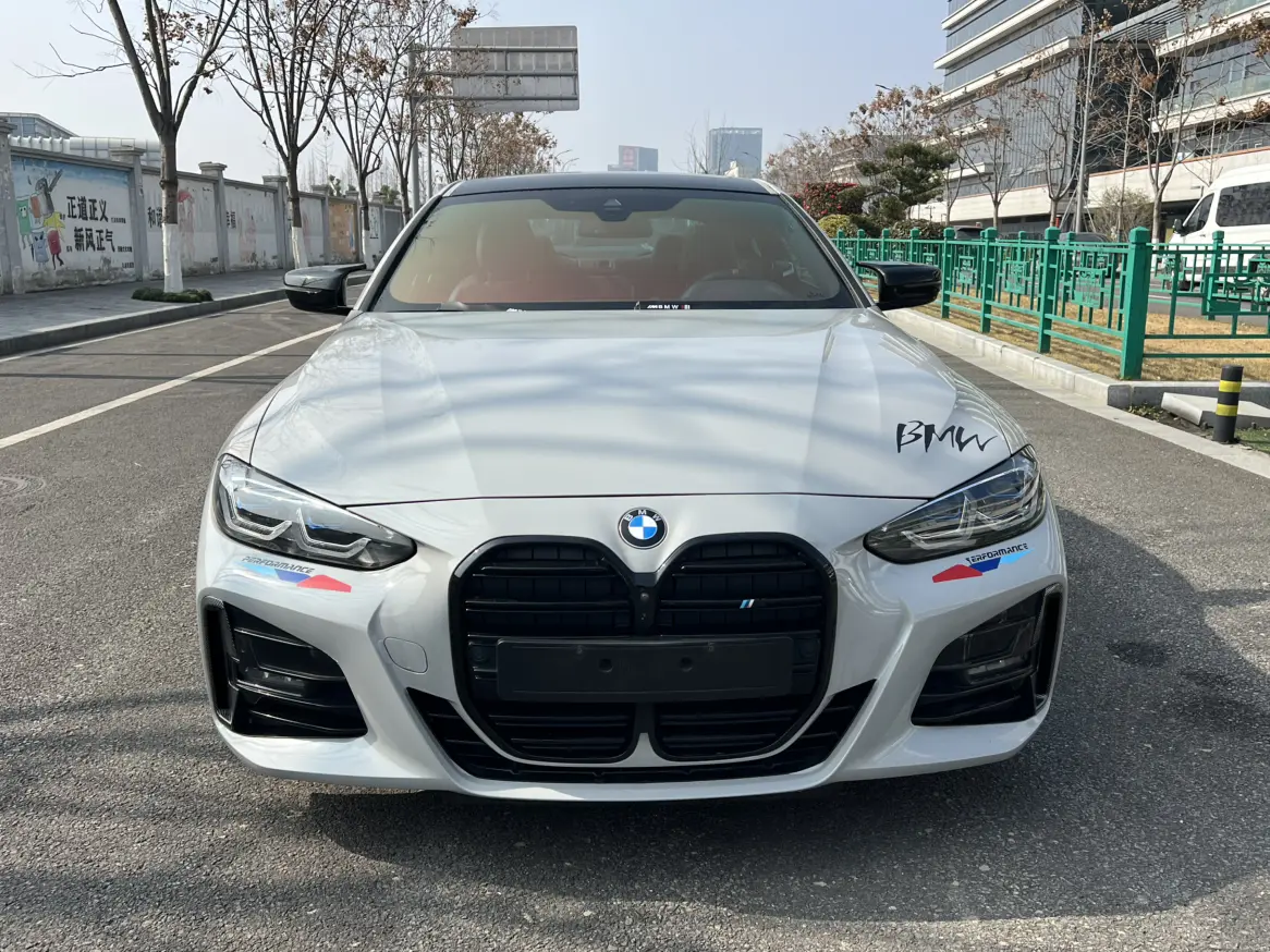BMW 4 Series  из Китая