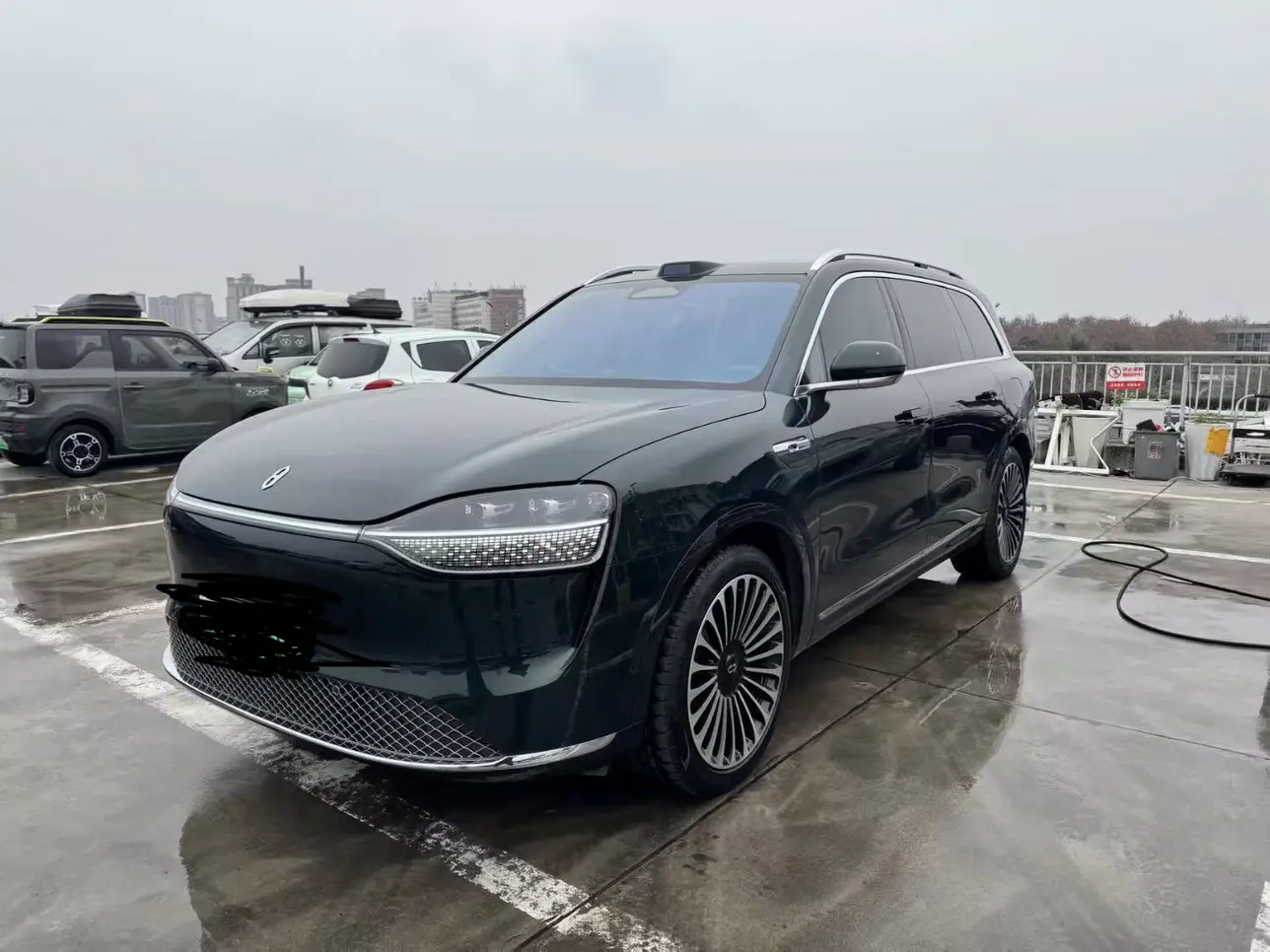 AITO M9 (Wenjie M9)  из Китая