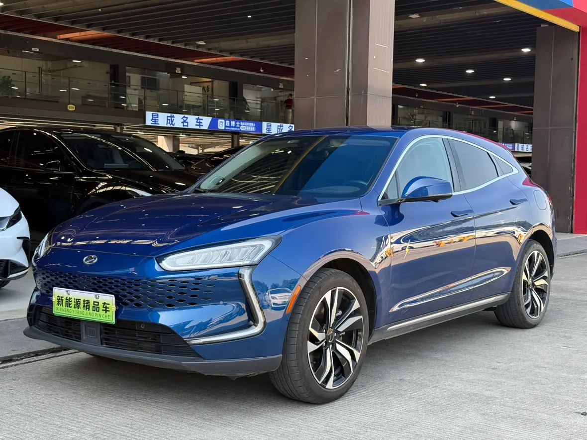 SERES Cyrus SF5  из Китая