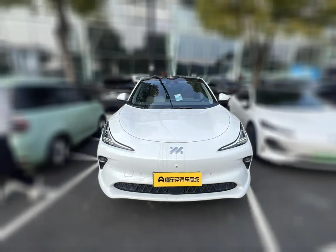 Zhiji LS6  из Китая