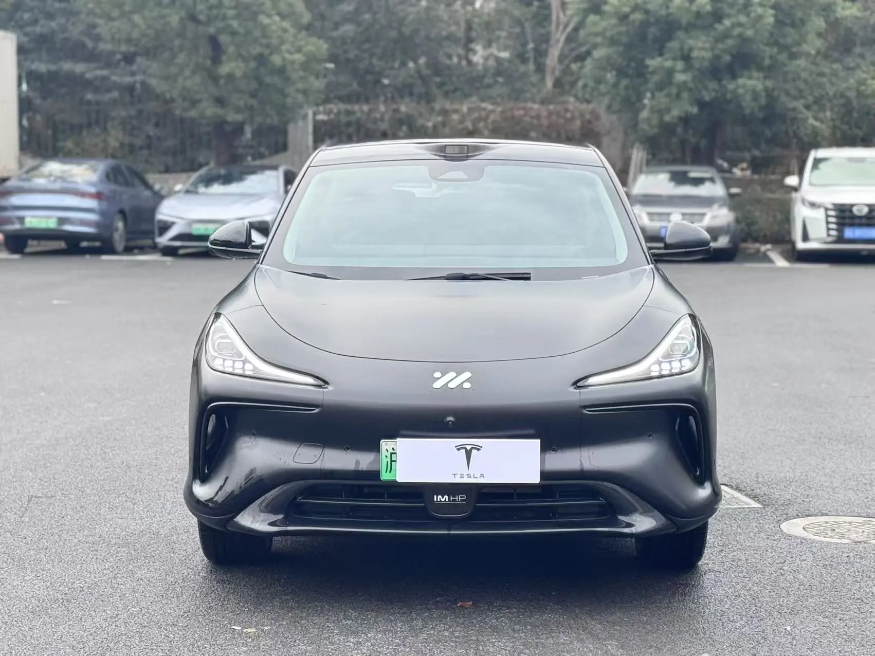 Zhiji LS6  из Китая