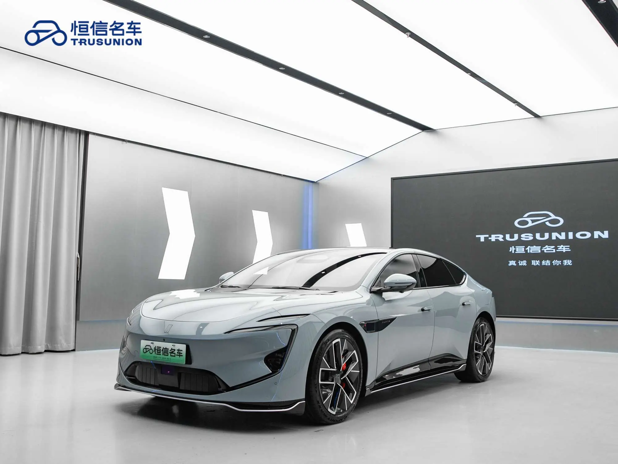 AVATR 12  из Китая