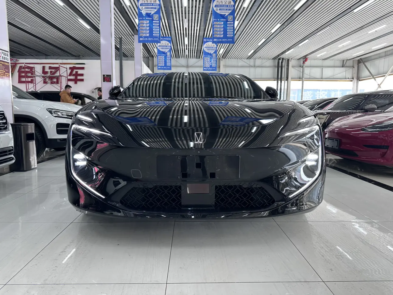 AVATR 12  из Китая