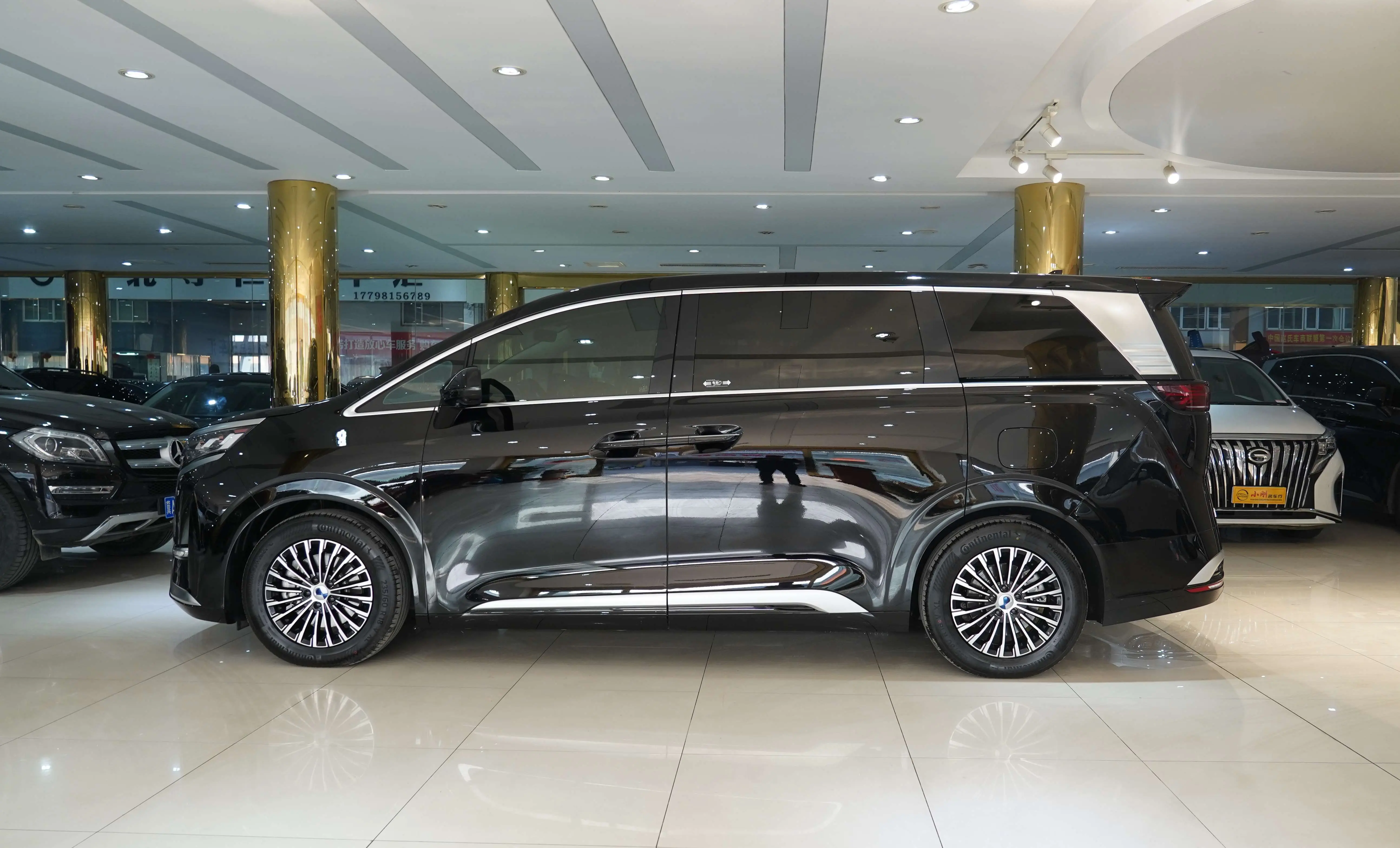 Denza D9 DM  из Китая