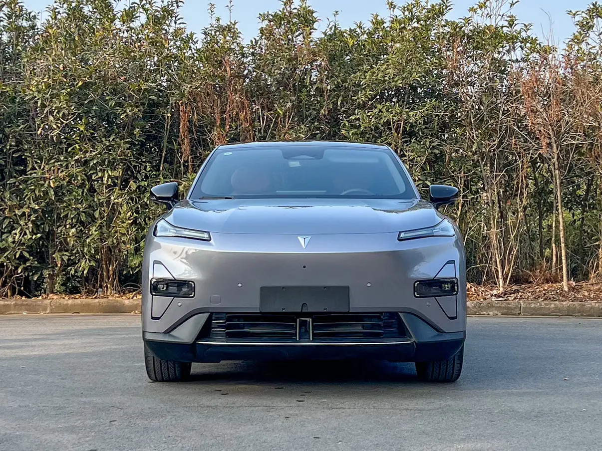 Deepal Dark blue S05  из Китая