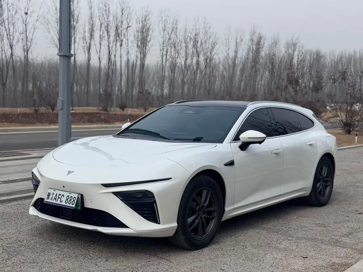 NETA Nezha S hunting suit  из Китая