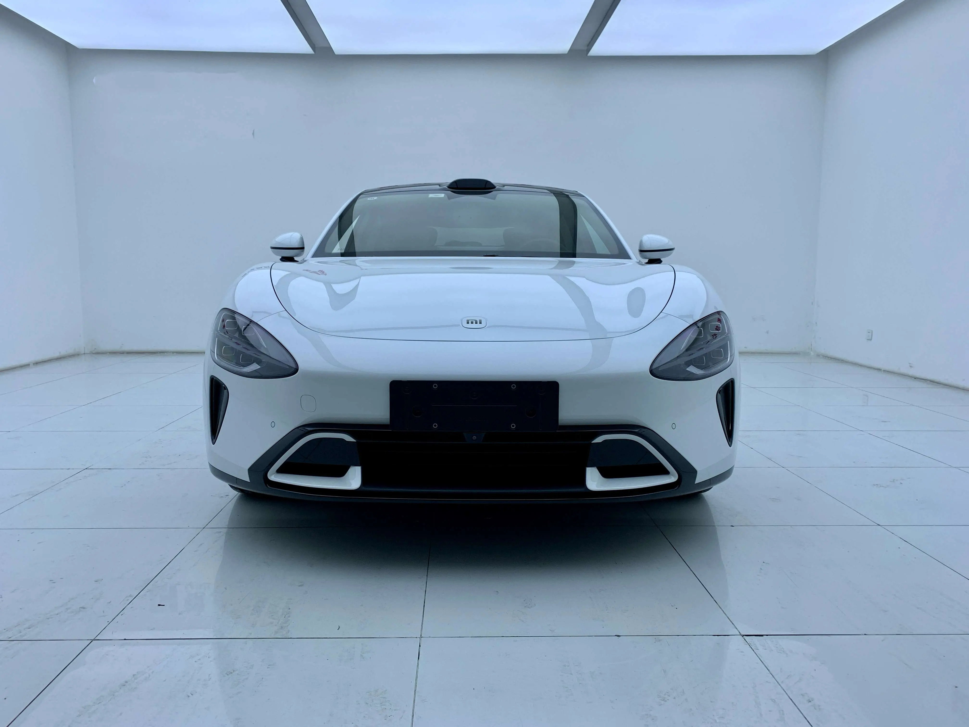 Xiaomi car Xiaomi SU7  из Китая