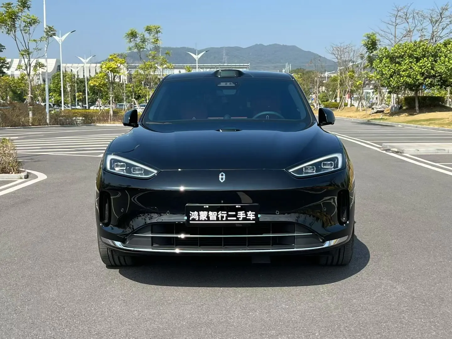 AITO M5 (Wenjie M5)  из Китая