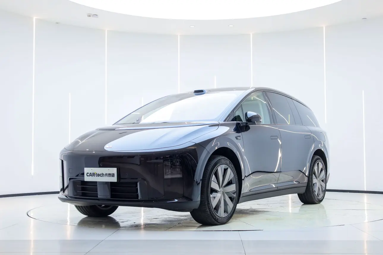 Li Ideal i8  из Китая