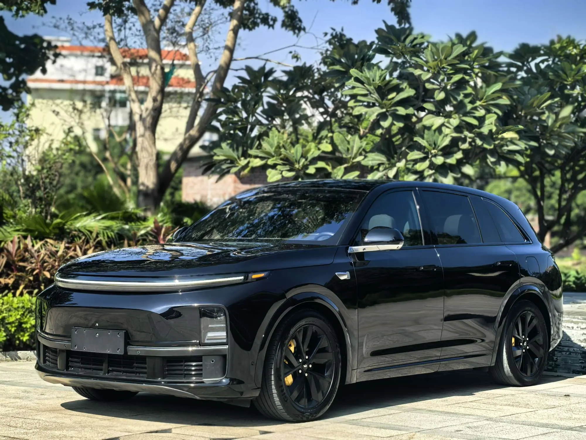 Li L7 (Ideal L7)  из Китая