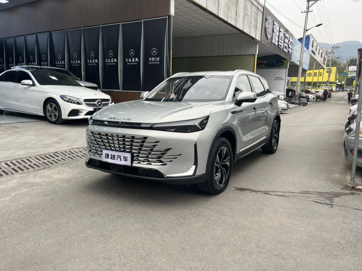 BAIC Beijing X7  из Китая