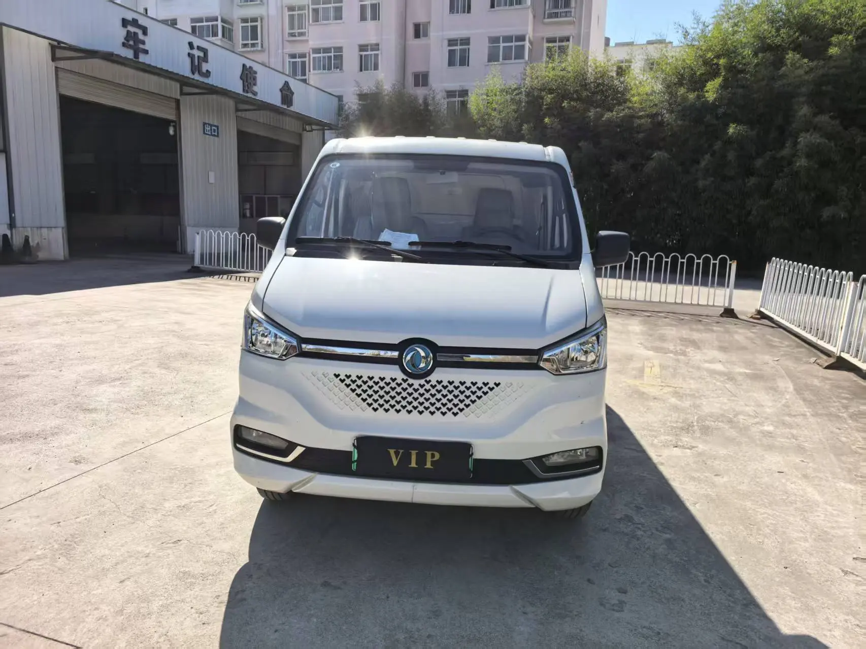 Dongfeng Yufeng EM26  из Китая