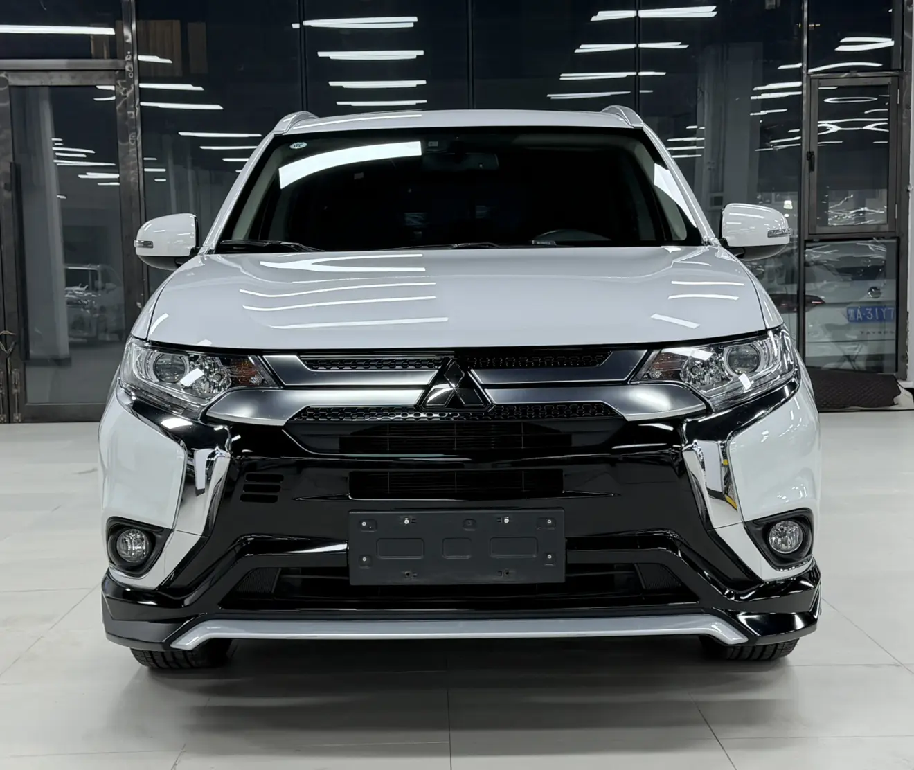 Mitsubishi Outlander  из Китая