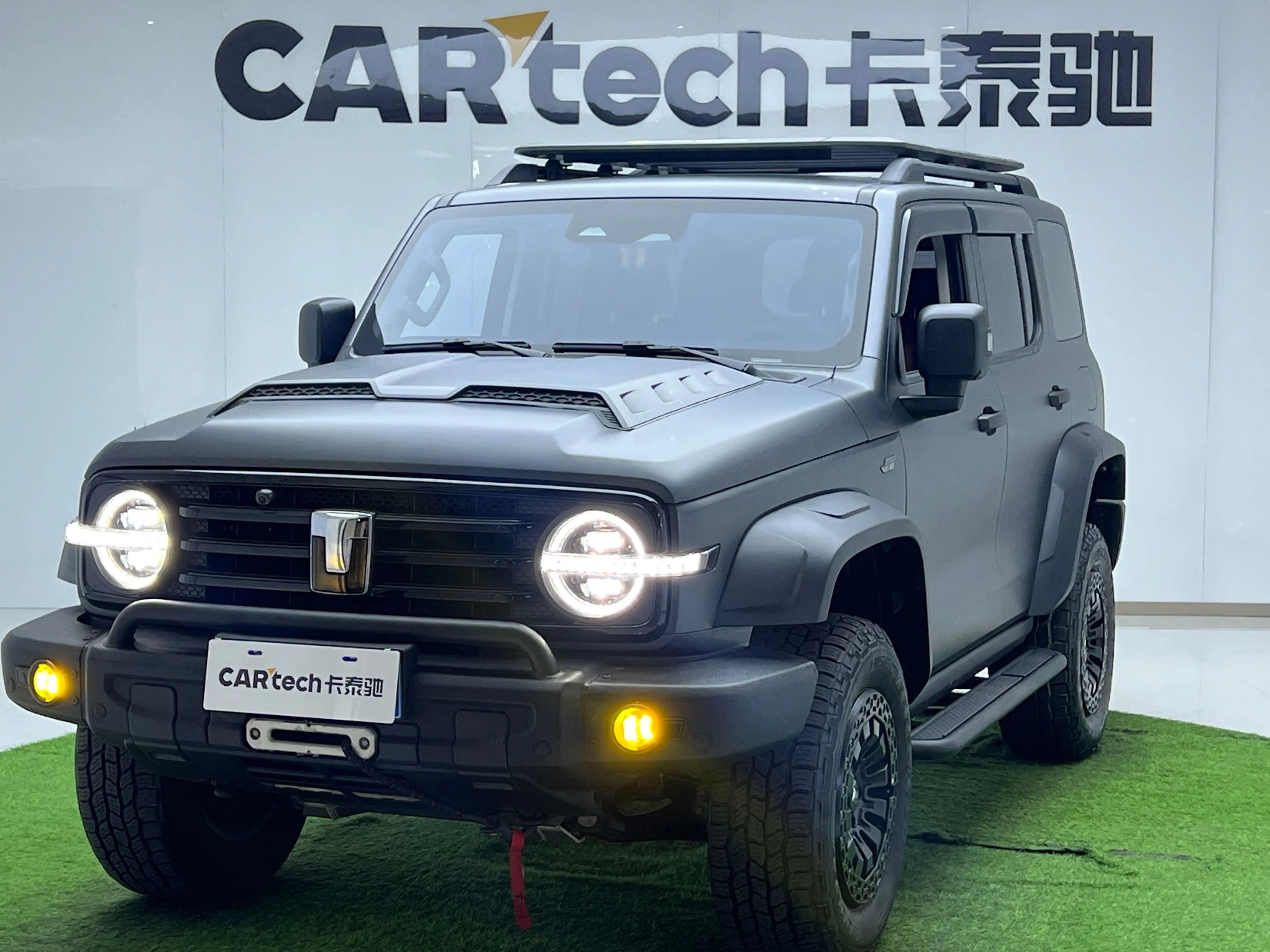 Tank 300  из Китая