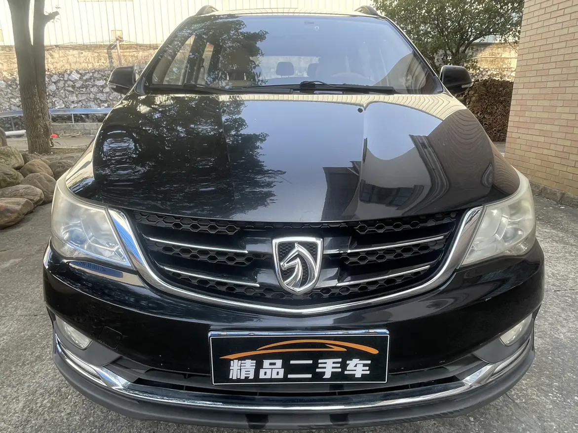 Baojun 730  из Китая