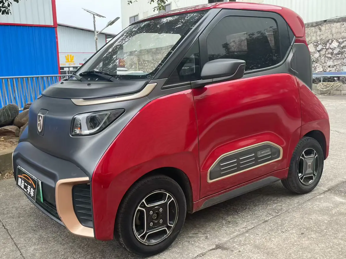 Baojun E200  из Китая