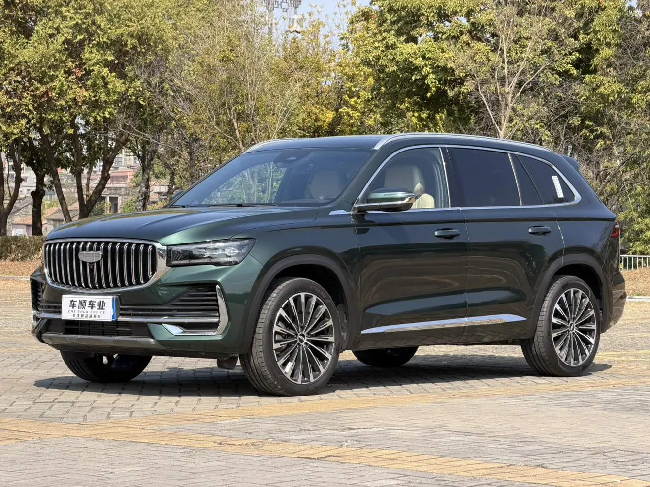 Geely Monjaro (Xingyue L)  из Китая